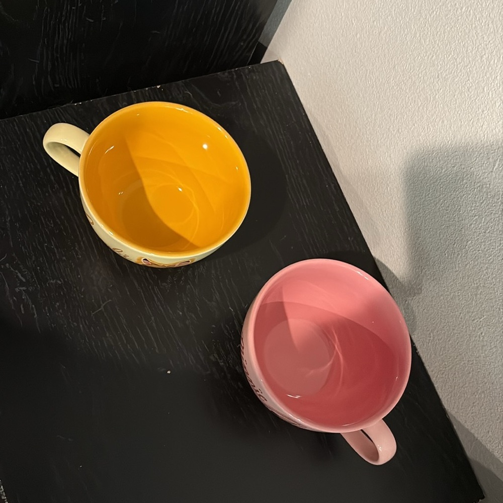 Vintage set of 2 Disney large mugs.  Bambi and Minnie. - Picture 2 of 6